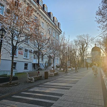 Cathedral Park&Pedestrian Zone Apartment! Chisinau Exterior photo